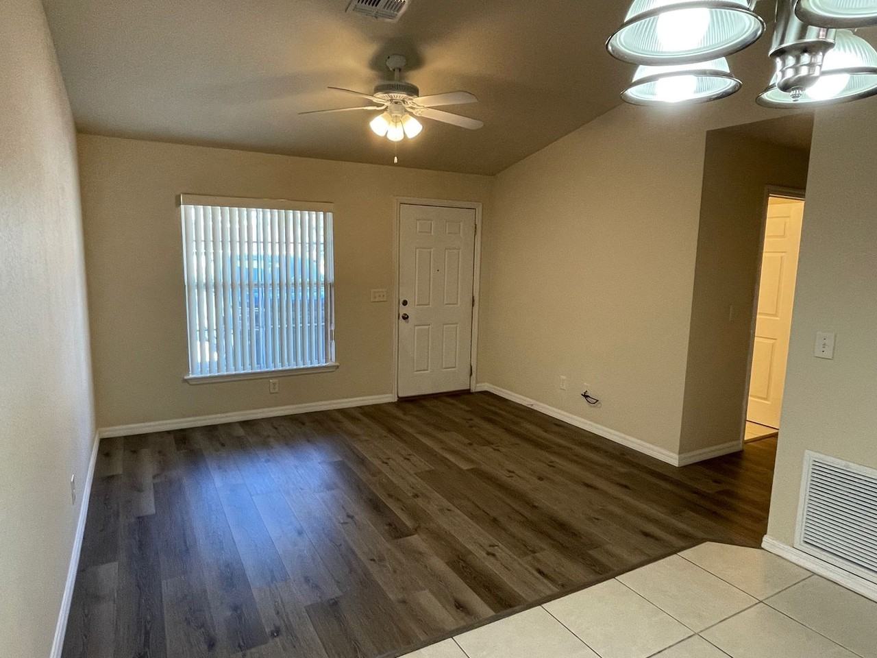 7263 Midway Ter - Photo 5 of 14