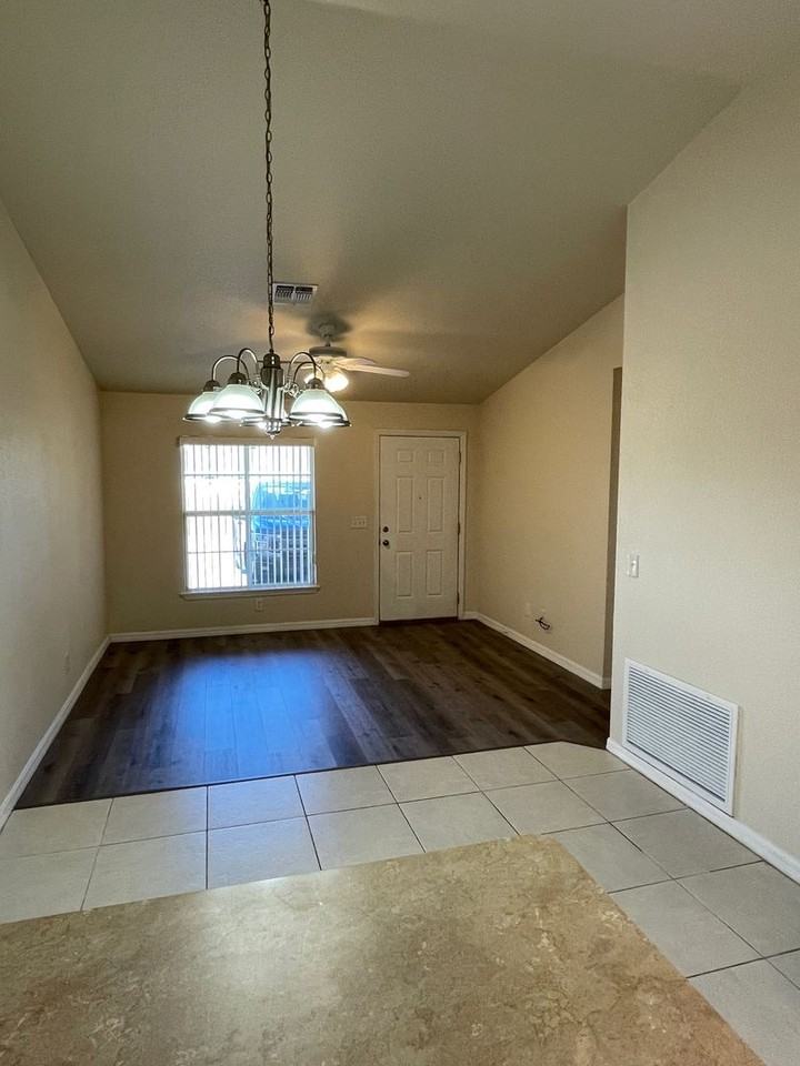 7263 Midway Ter - Photo 6 of 14