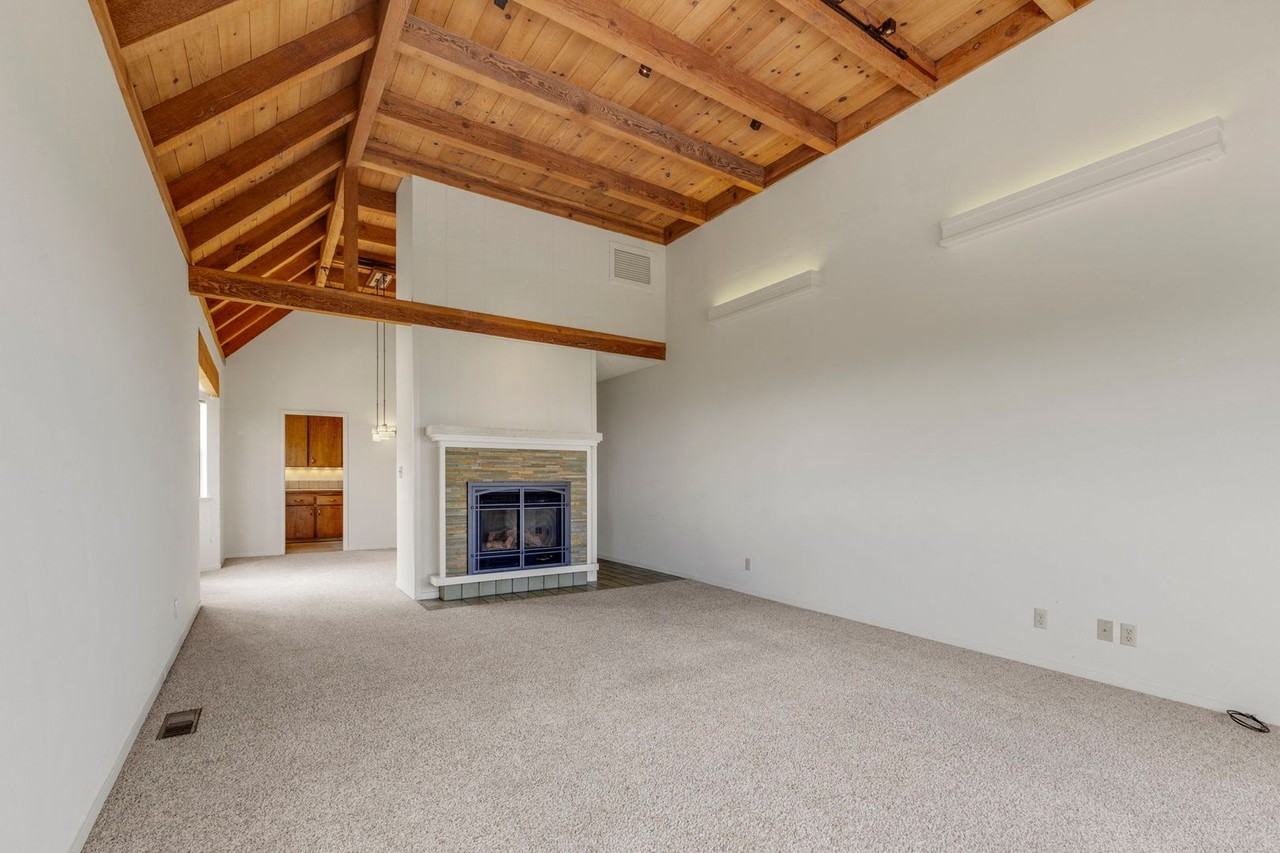 251 Lighthouse Ave #3 - Photo 6 of 20