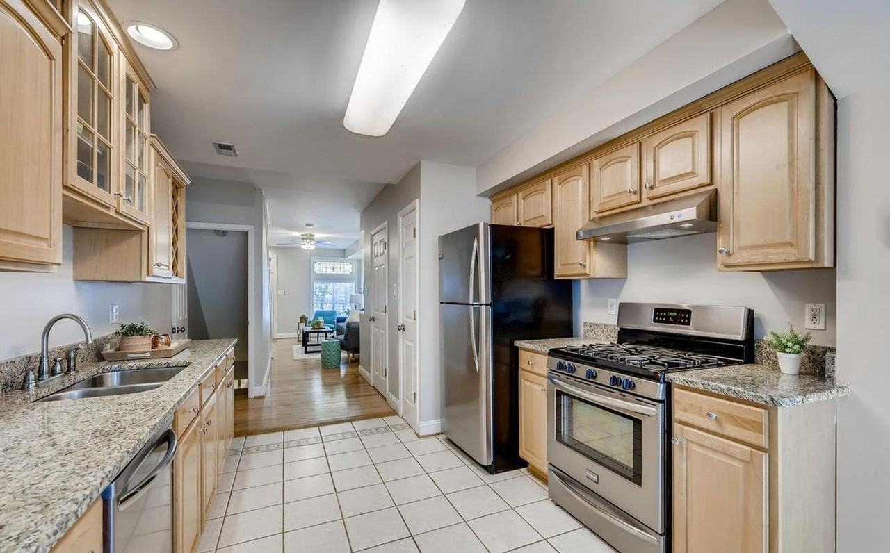 507 S Luzerne Ave - Photo 5 of 29