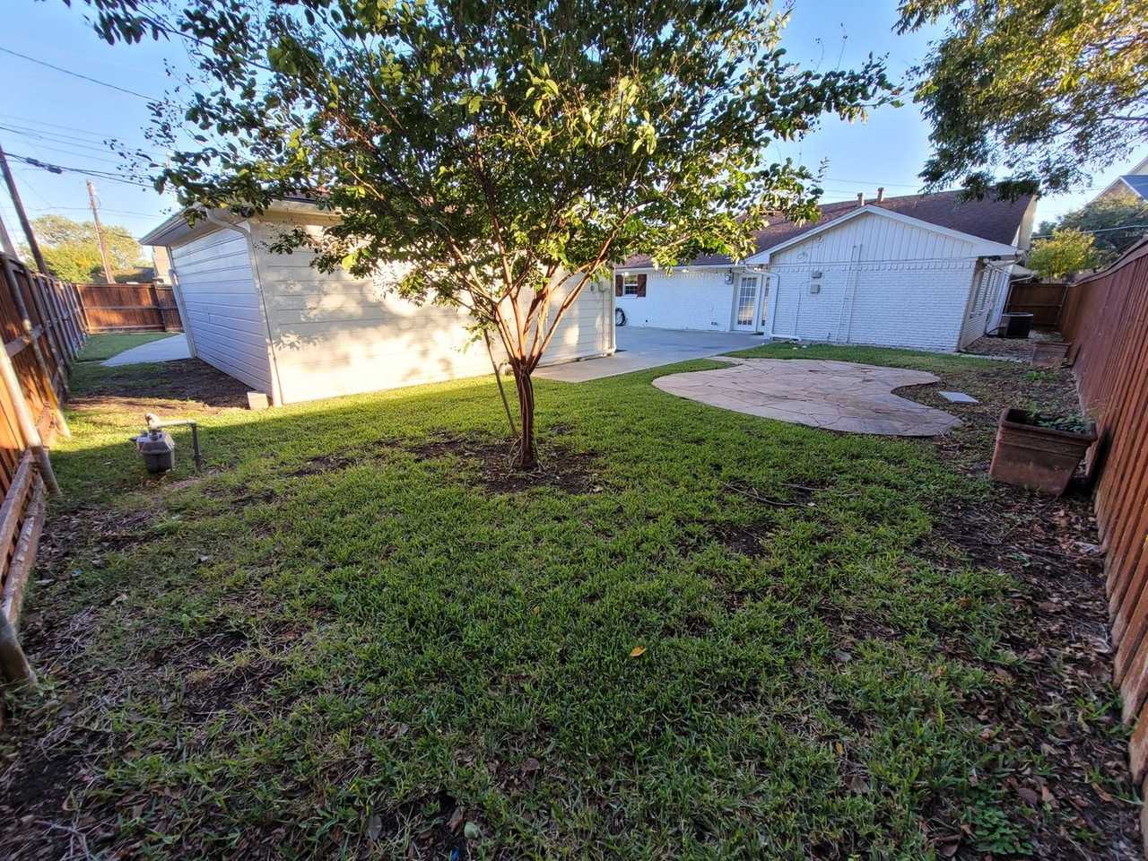 10627 Mccree Rd - Photo 2 of 19