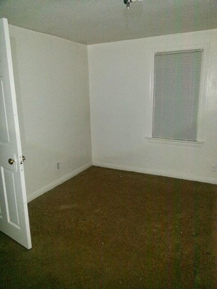 6207 Mayflower Ave - Photo 7 of 12