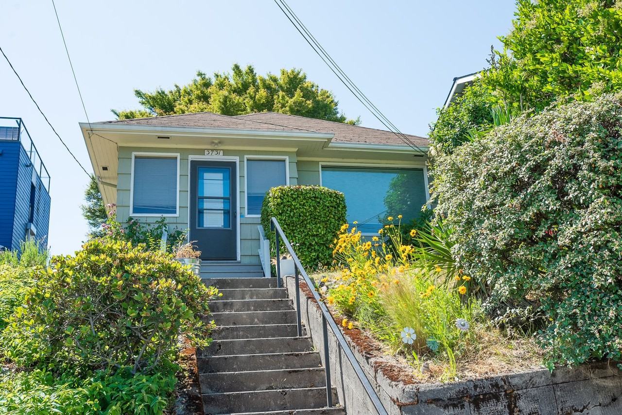 3731 Eastern Ave N - Photo 2 of 38