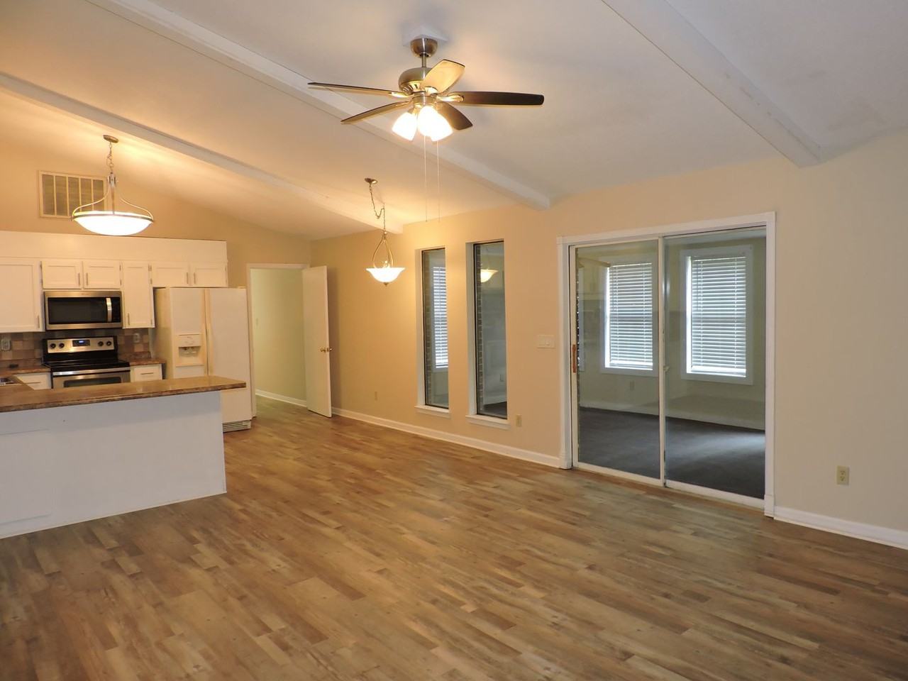 3206 Raines St - Photo 3 of 28