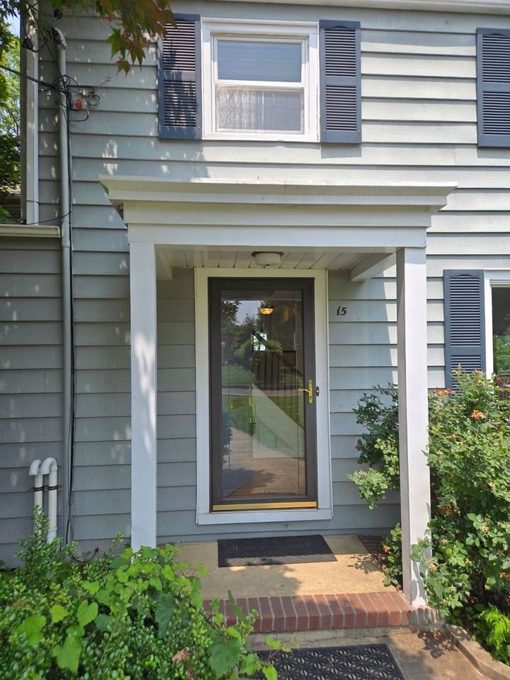 15 Carpender Rd - Photo 2 of 38