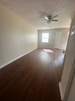 featured image of 220 Lanier Dr