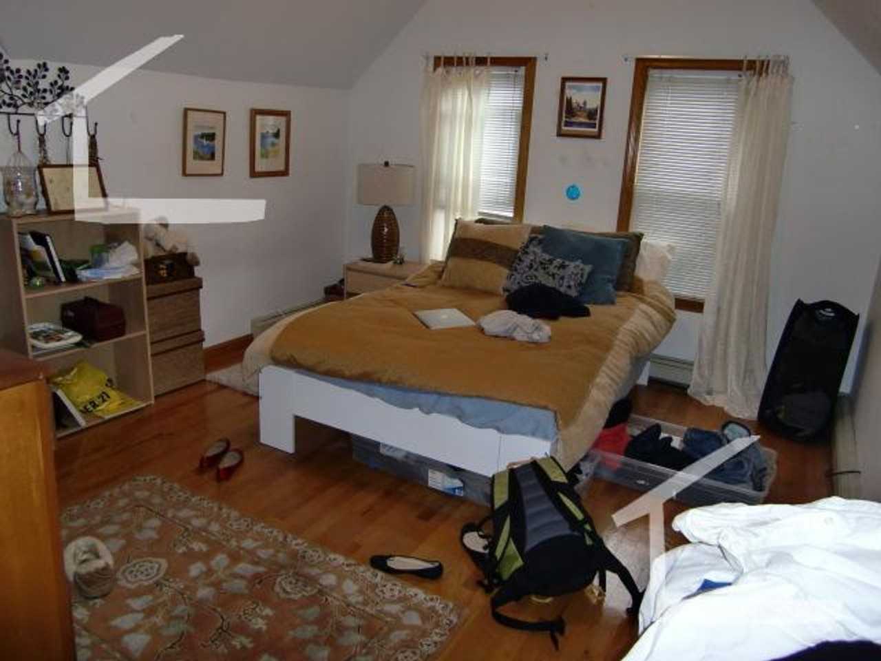 66 Brooks St - Photo 2 of 7