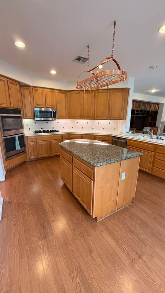 6878 Mimosa Dr - Photo 3 of 24