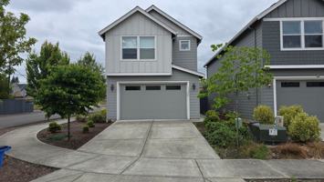 featured image of 11053 Ne 23rd Cir
