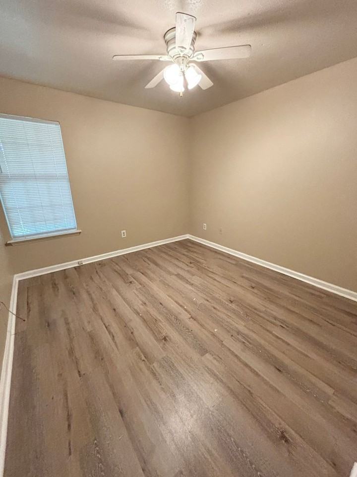 2856 Botany Pl - Photo 7 of 17