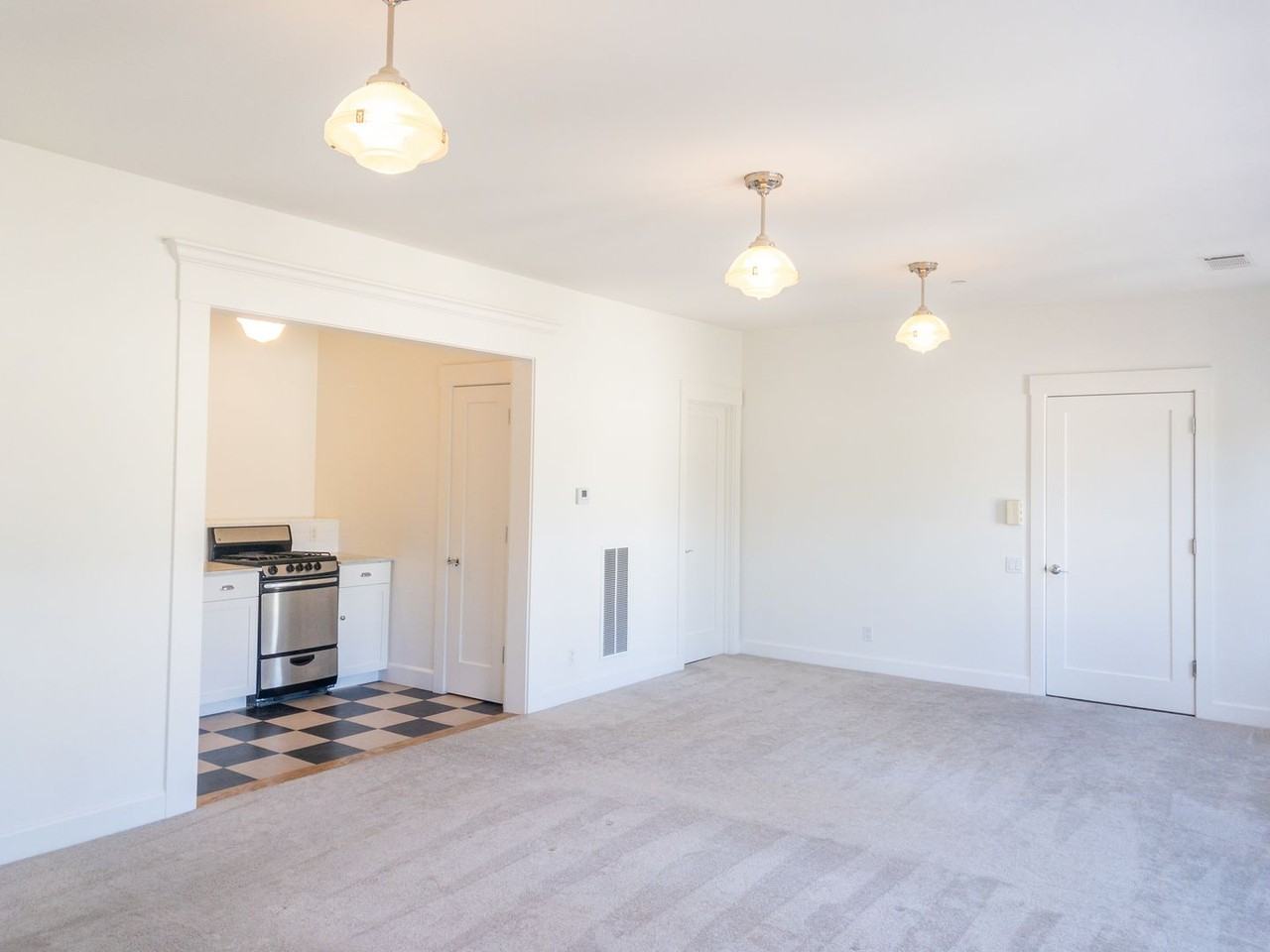 420 Miller Ave #A - Photo 3 of 24