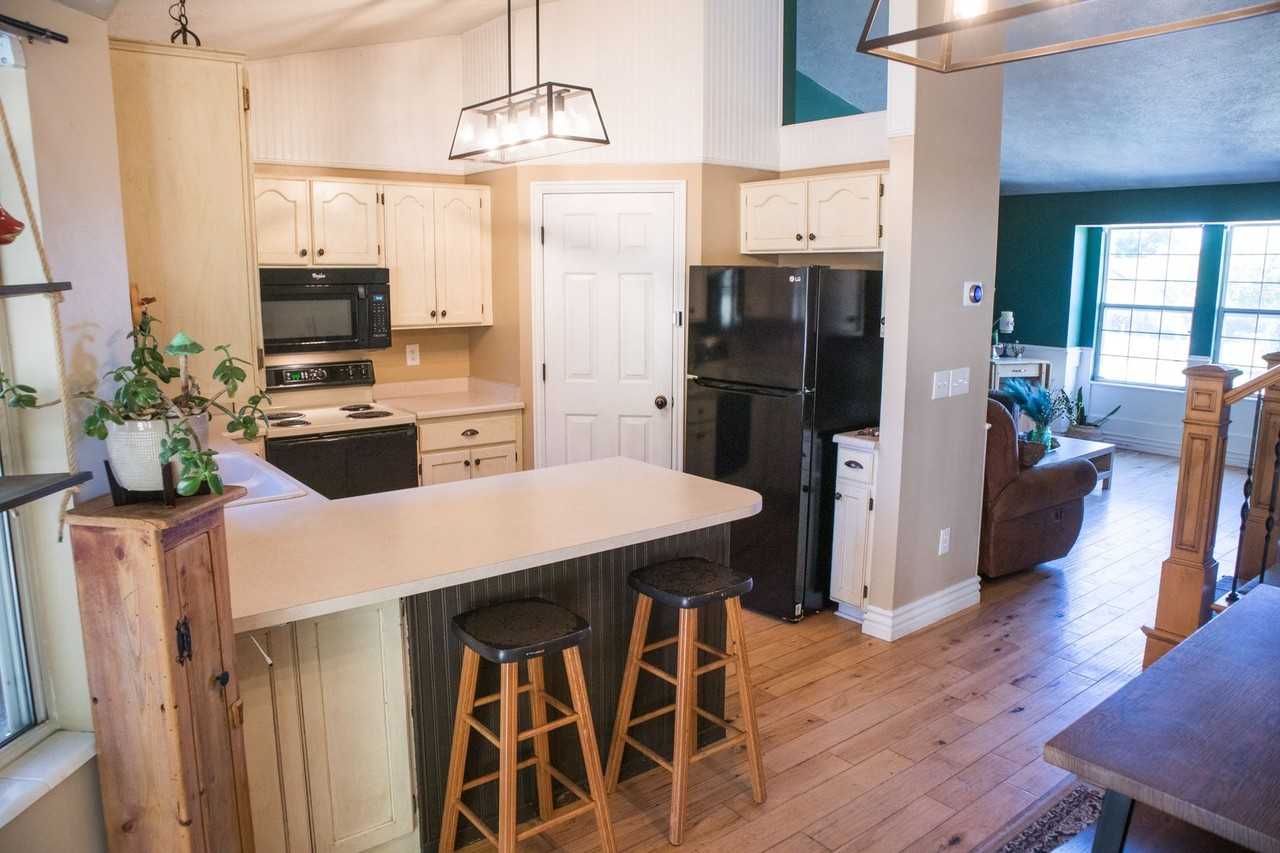 3055 Westcove Dr - Photo 2 of 12