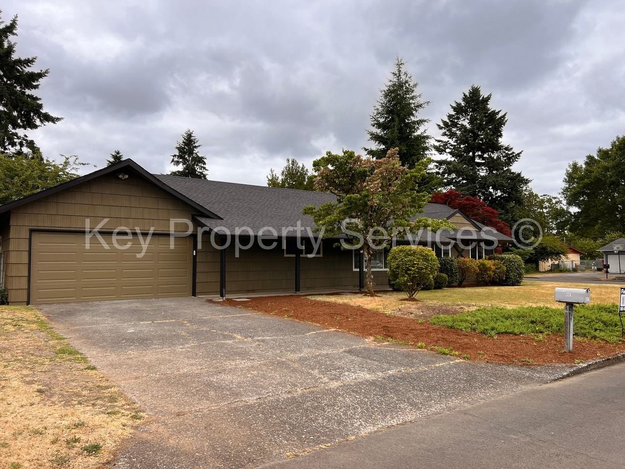 6905 Kentucky Dr - Photo 2 of 31