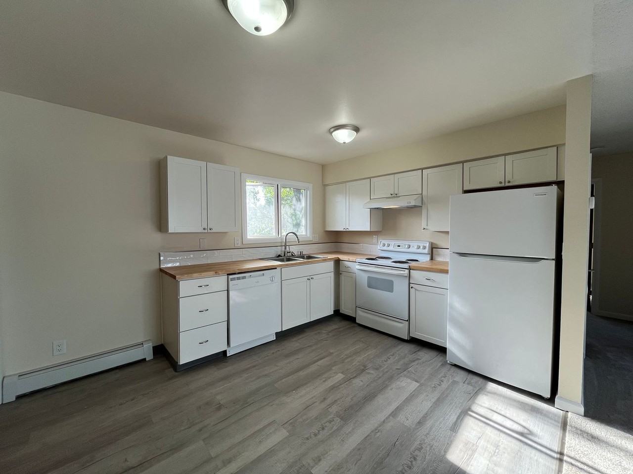 516 E 10th Ave #2 - Photo 2 of 9