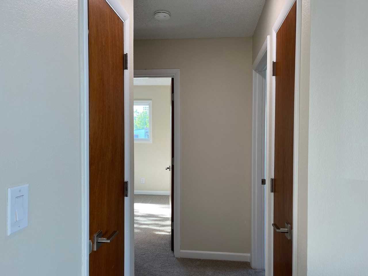 516 E 10th Ave #2 - Photo 4 of 9