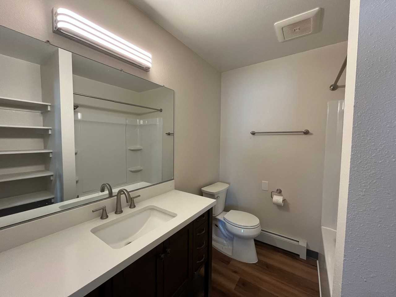 516 E 10th Ave #2 - Photo 5 of 9