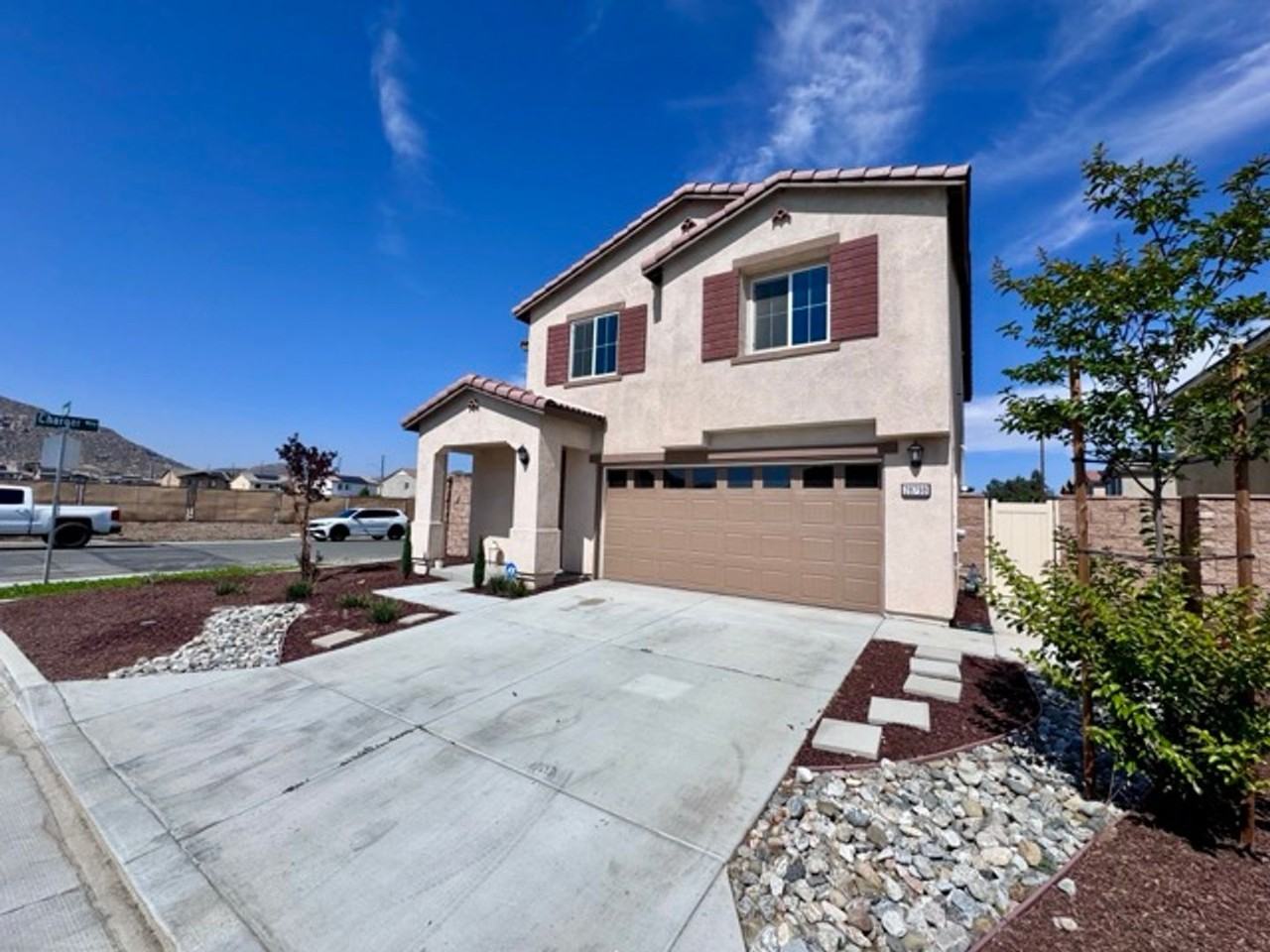28798 Enclave Ln - Photo 2 of 48