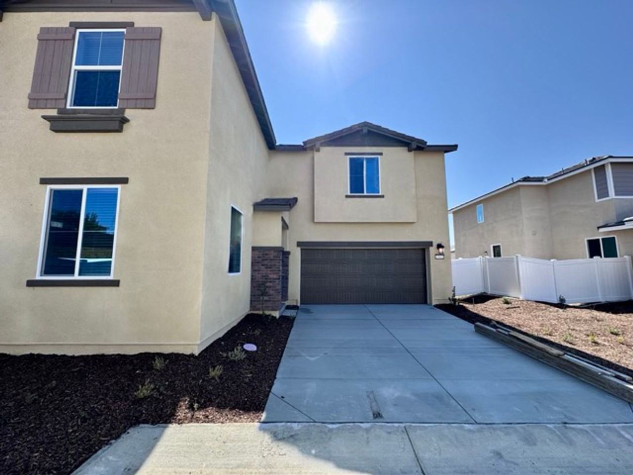 31632 Cobalite Dr - Photo 2 of 50