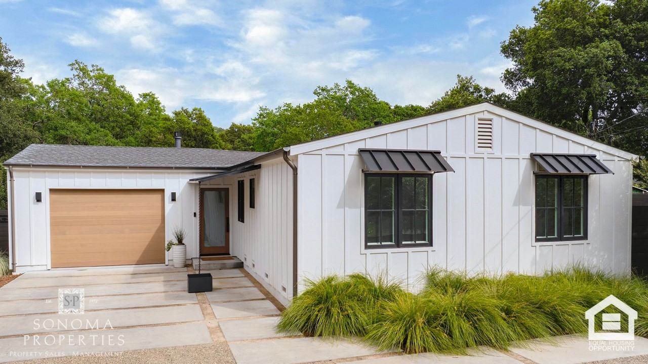 282 Richards Blvd - Photo 4 of 36