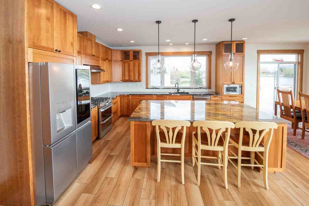 4034 N Point Dr - Photo 2 of 41