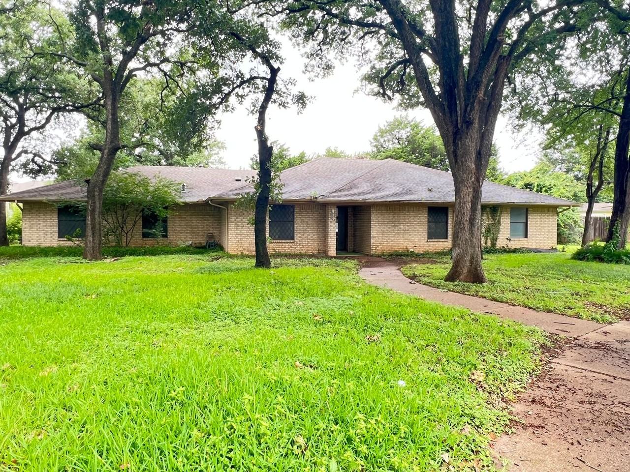 1000 Maykus Ct - Photo 2 of 50