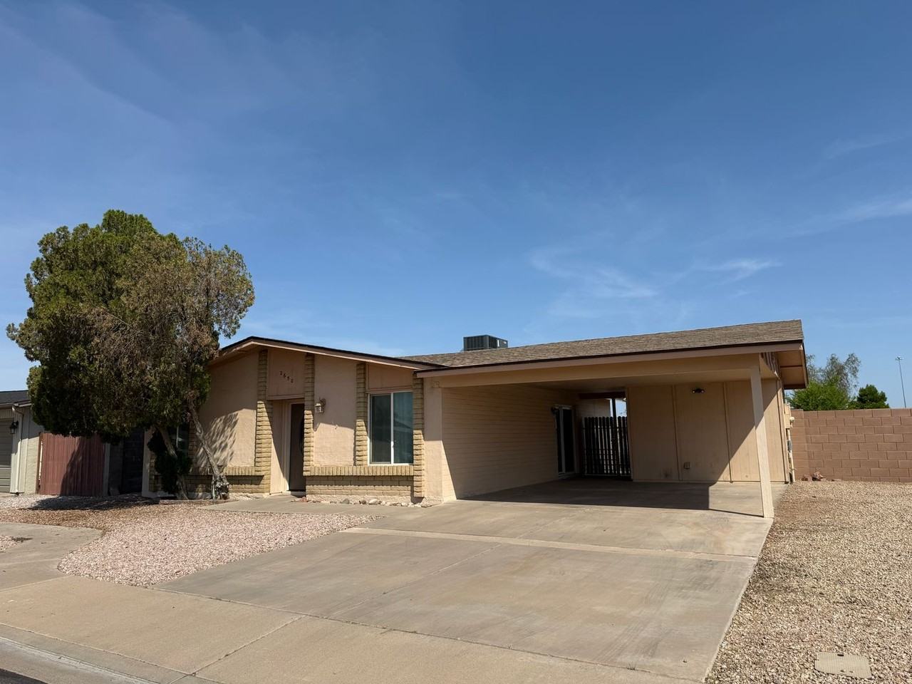 2650 W Isabella Ave - Photo 2 of 23