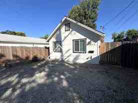 304 1/2 Coloma St - Photo 1 of 1