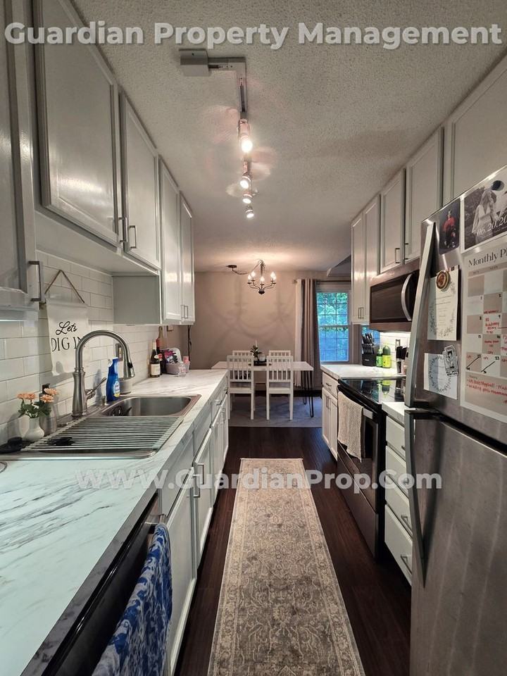 4512 Cedar Lake Rd S #6 - Photo 2 of 13