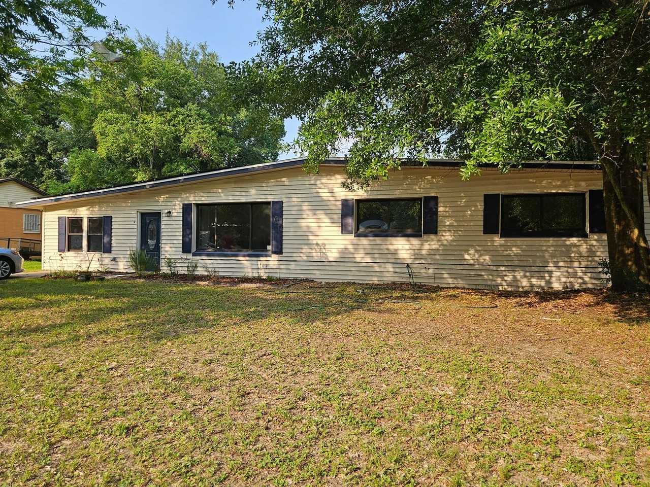 4508 Ellysee Way - Photo 2 of 29