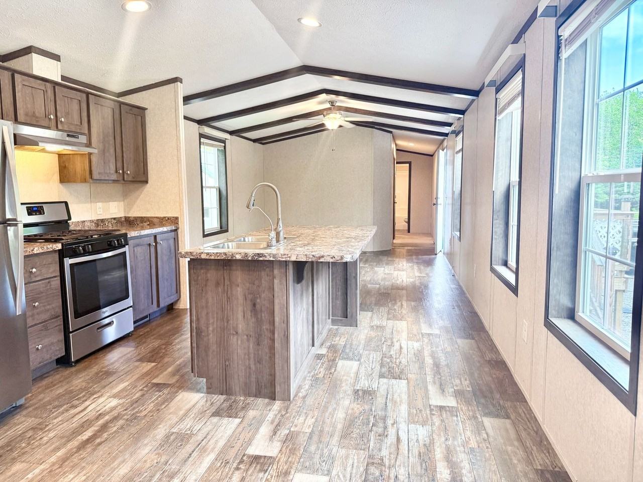 593 Bonny Eagle Rd - Photo 2 of 25