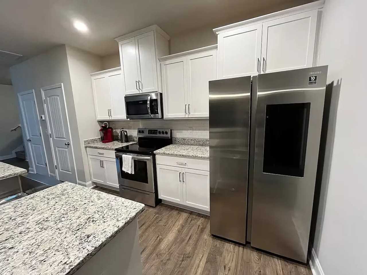 8 Boyden Dr - Photo 4 of 24