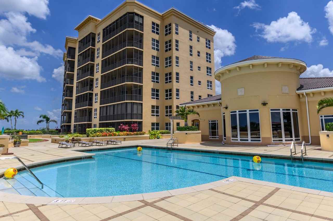 3313 Sunset Key Cir #107 - Photo 2 of 50