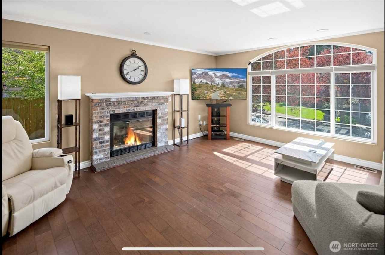 1211 57th Dr Se - Photo 2 of 30