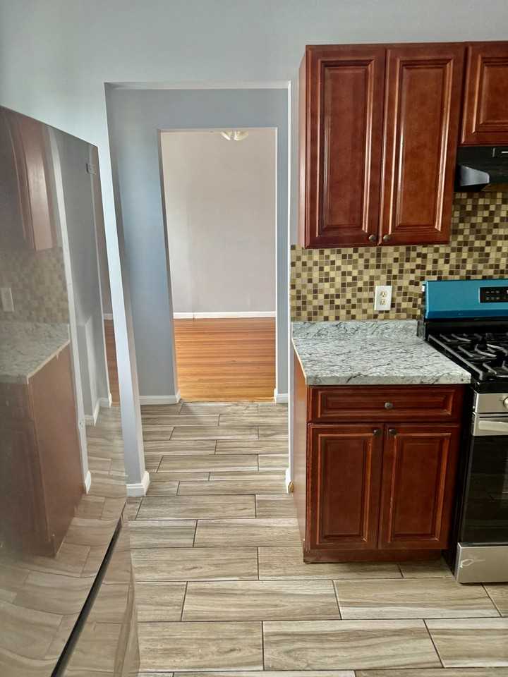 41 Park Street - Photo 5 of 27