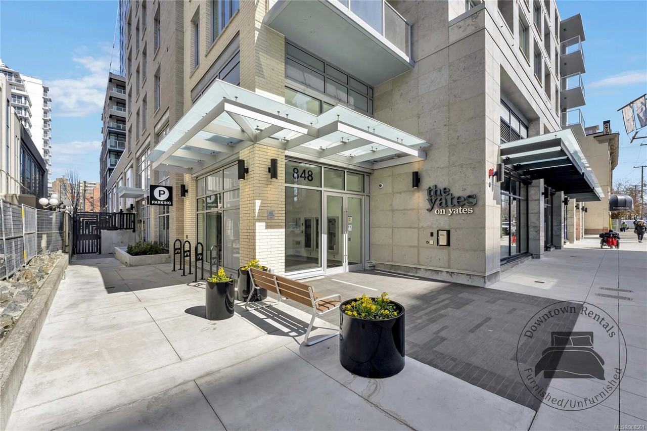 848 Yates Street - Photo 4 of 18