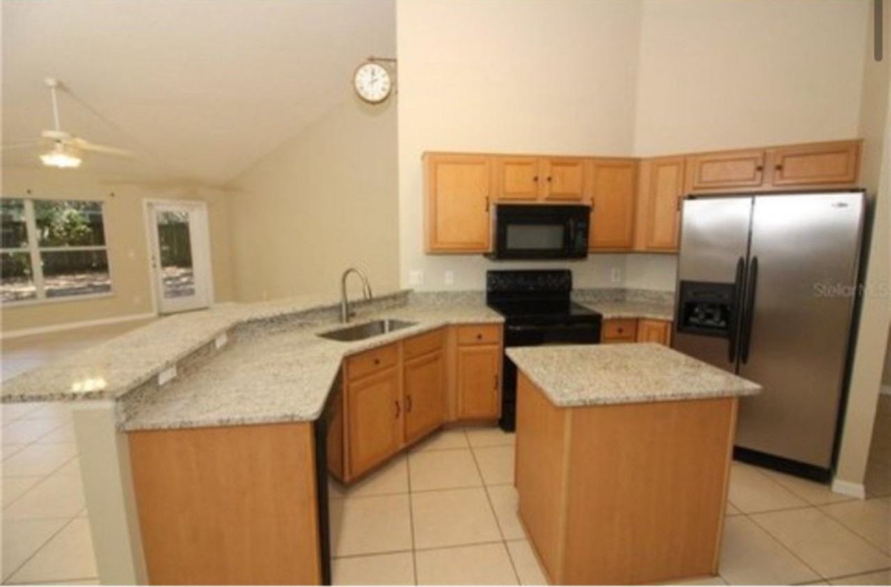 305 Garden Oak Ct #NA - Photo 2 of 17