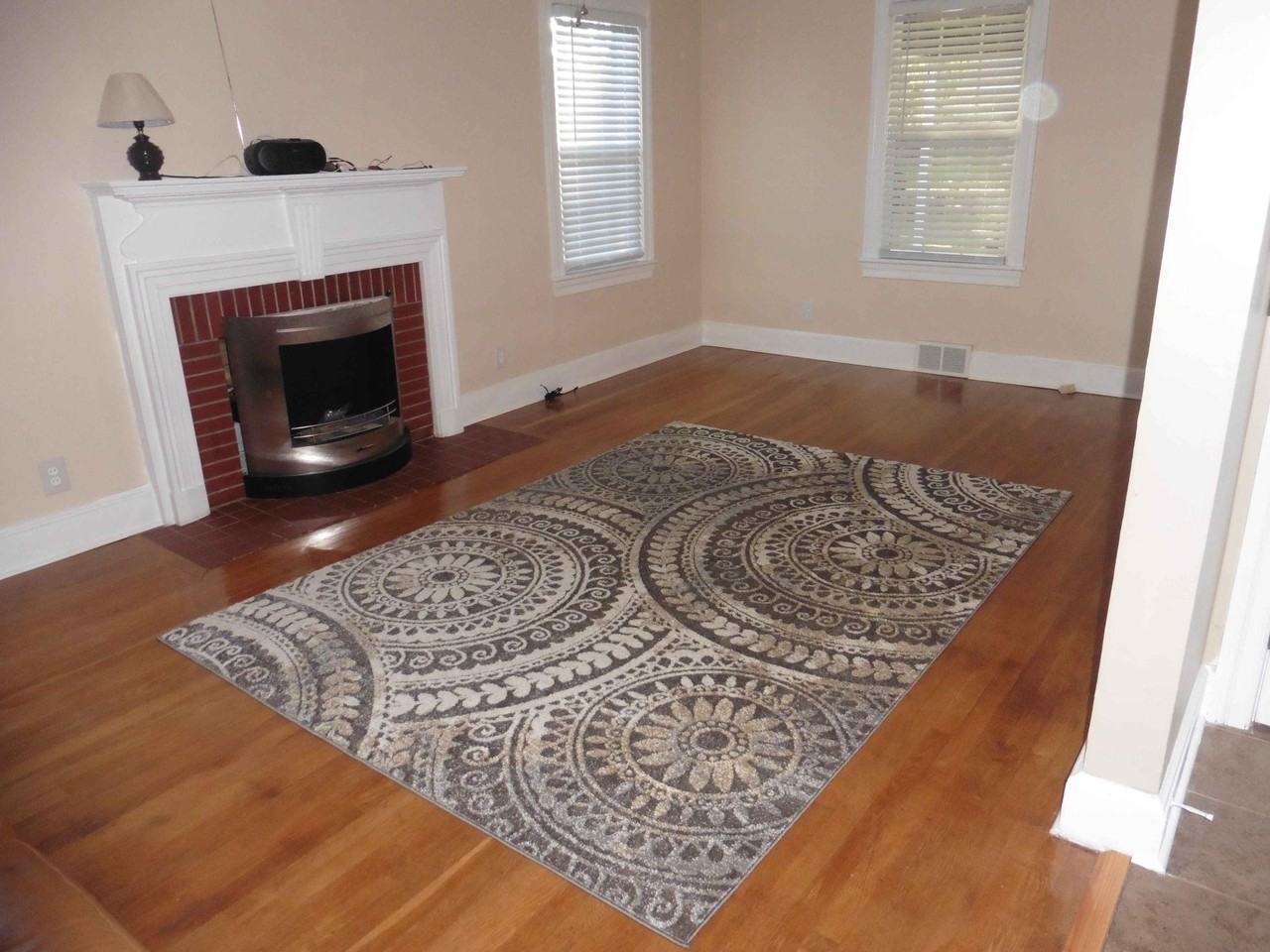 319 Crompton Rd #NA - Photo 4 of 20