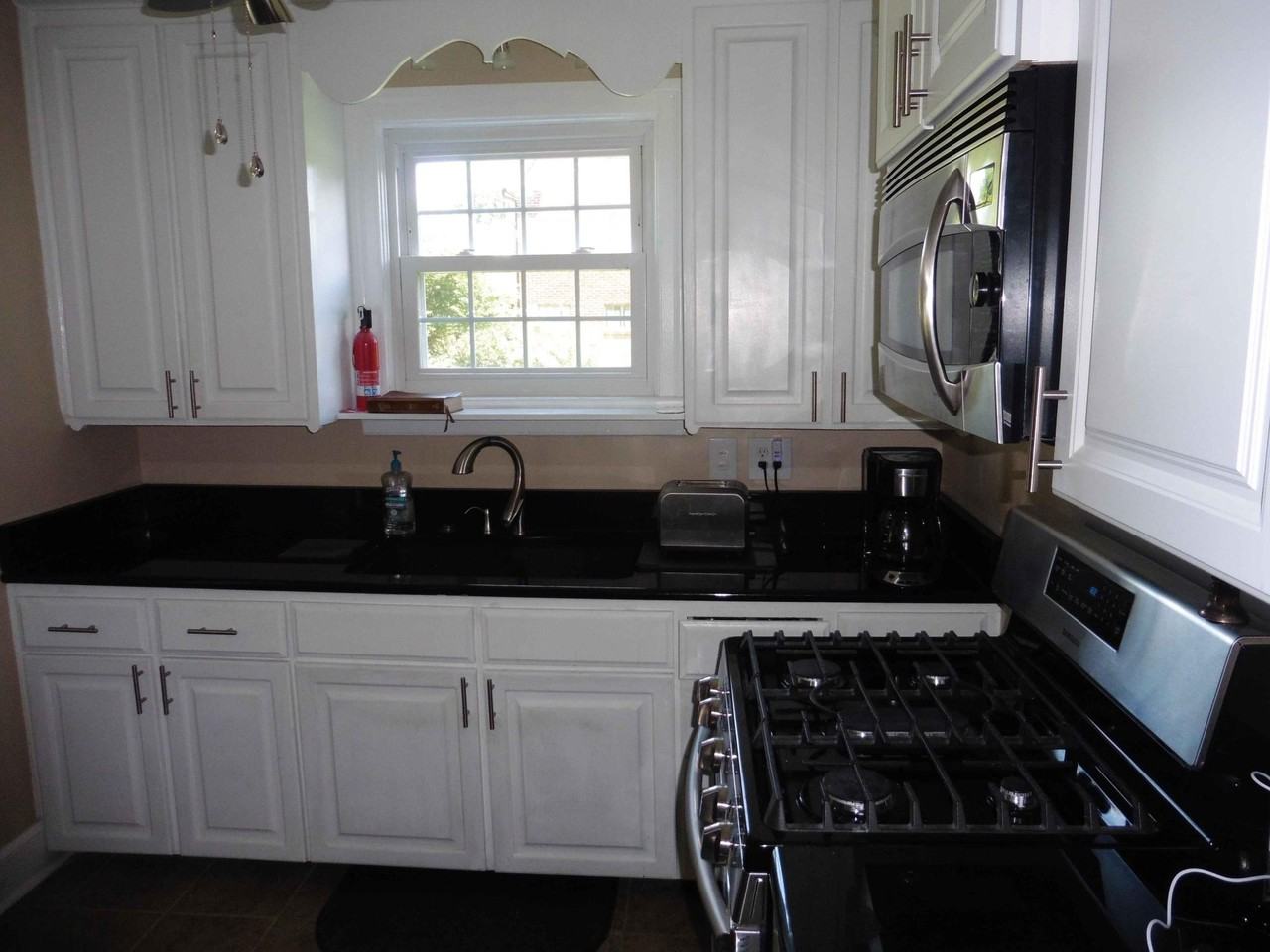 319 Crompton Rd #NA - Photo 6 of 20