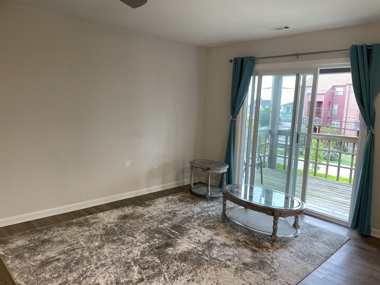 741 W Ocean View Ave #D - Photo 4 of 16