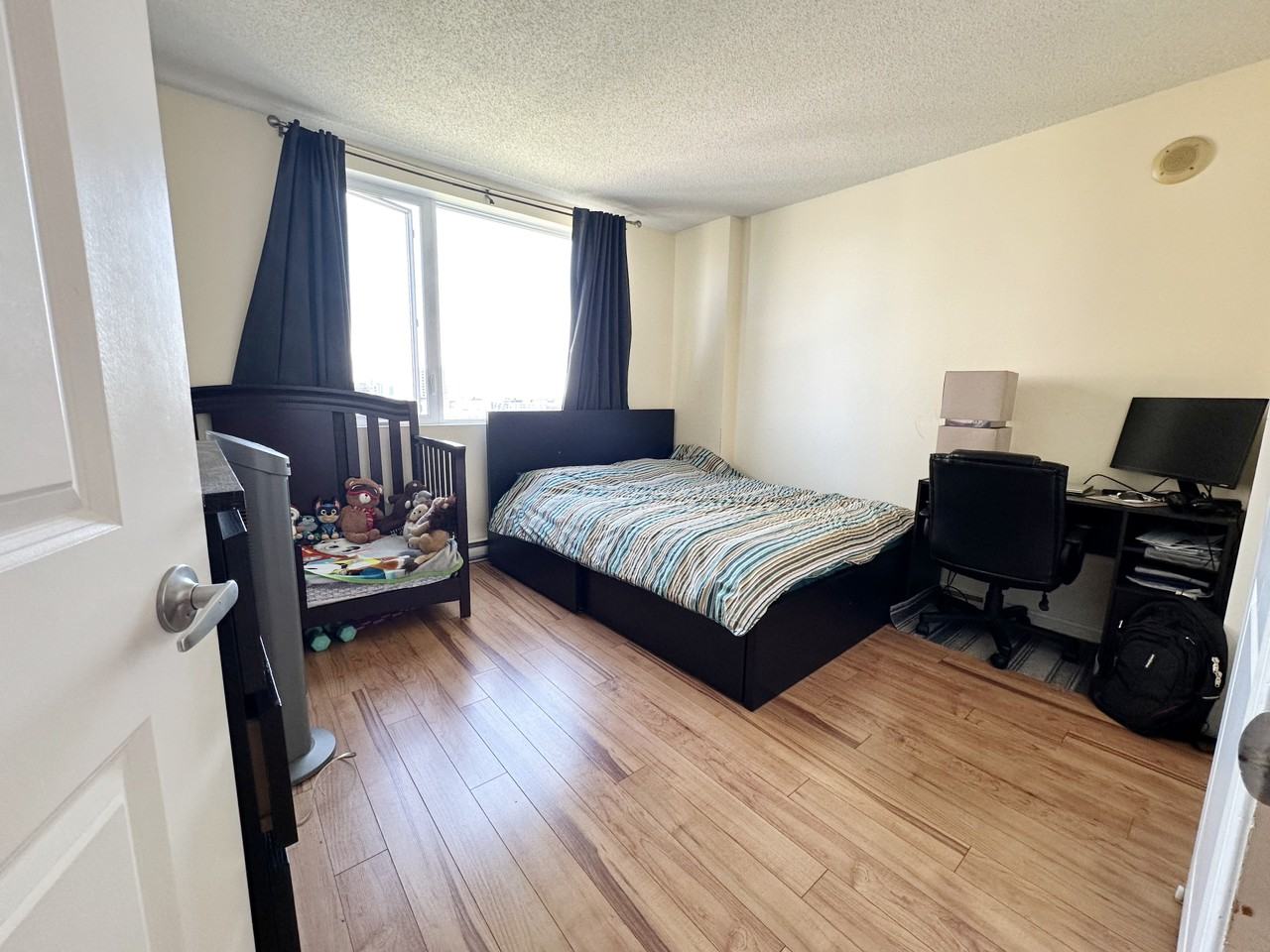 1200 Rue St-Jacques - Photo 6 of 13