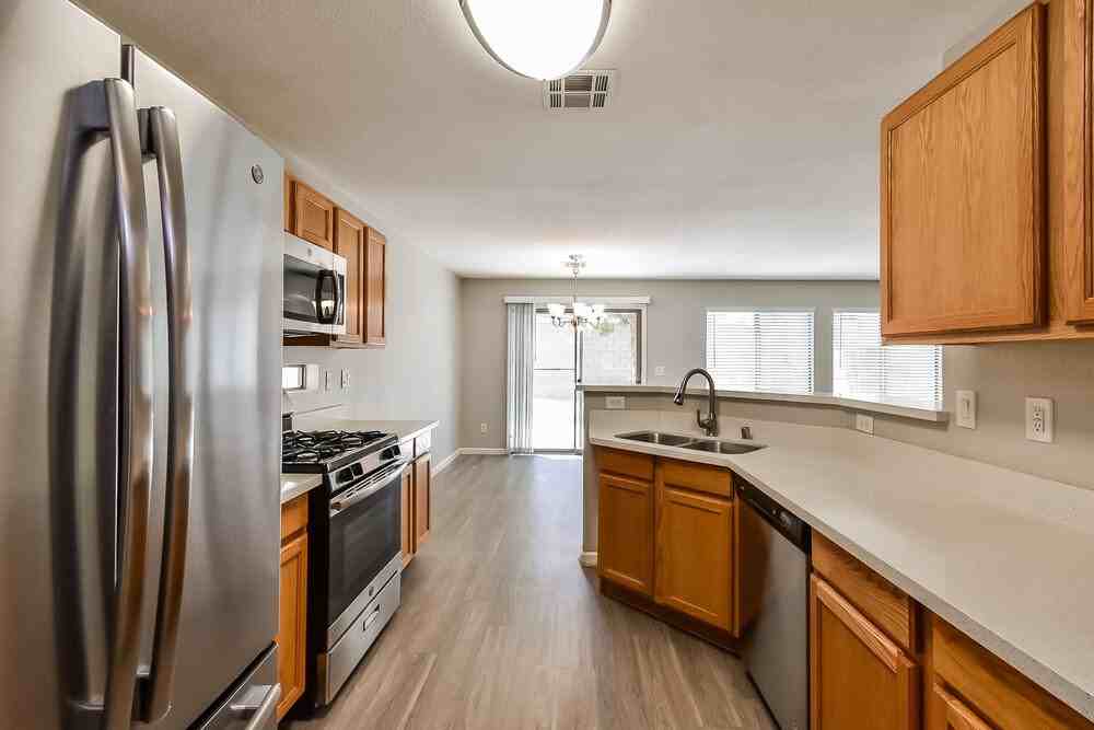 9589 Gatesville Ave - Photo 7 of 17