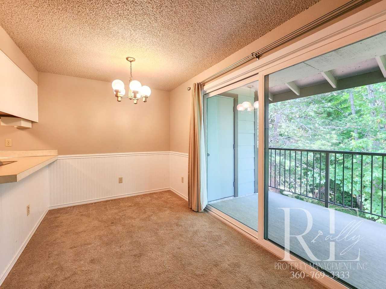 3600 Narrows View Ln Ne #204 - Photo 5 of 23