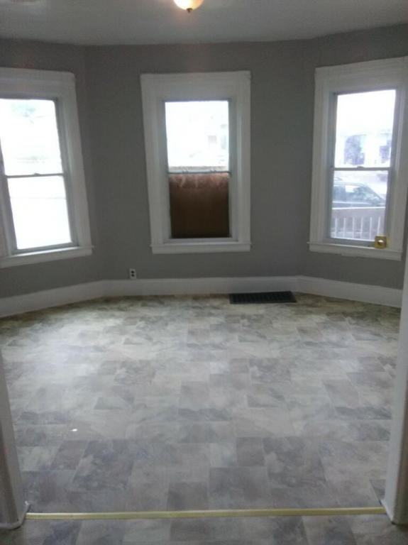 717 Albany St - Photo 3 of 10