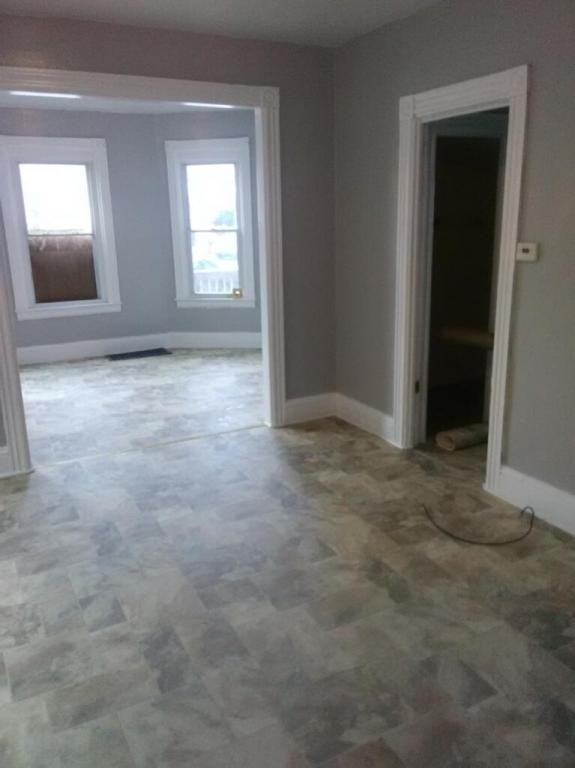 717 Albany St - Photo 4 of 10