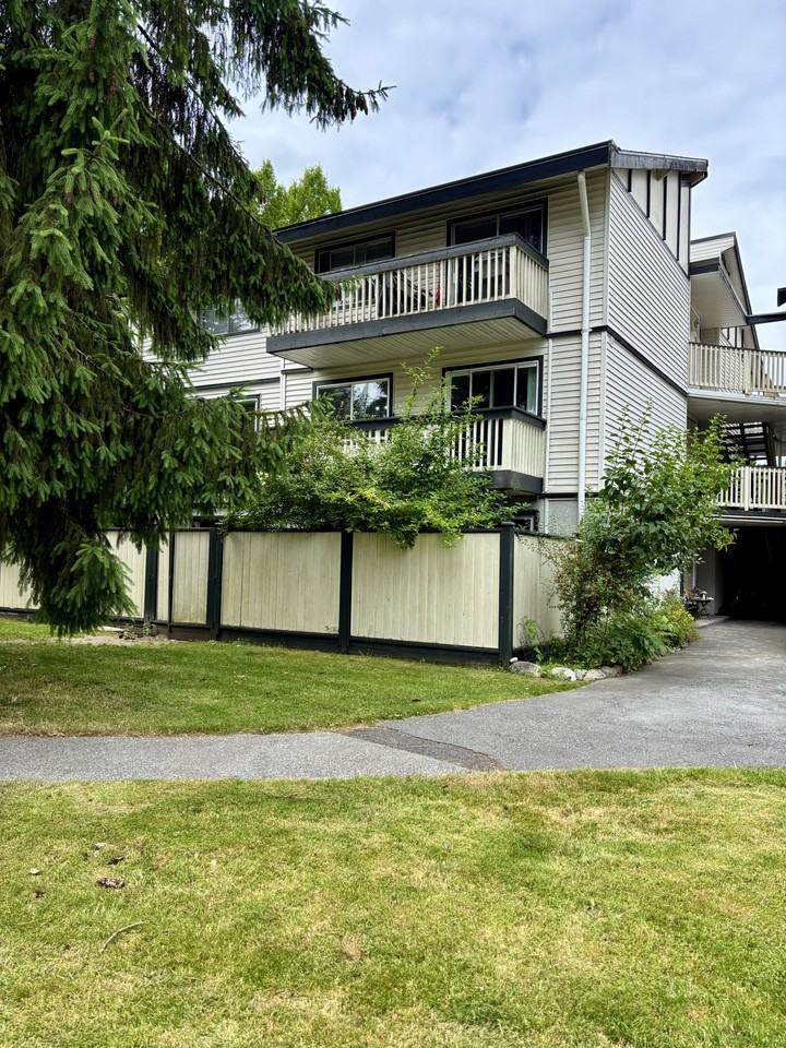 Edgewater Estates - Photo 2 of 22