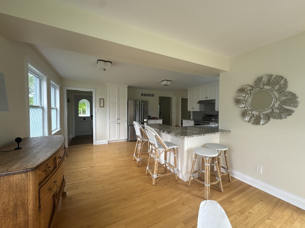 8 Empress Drive (HA) - 1 - Photo 2 of 22