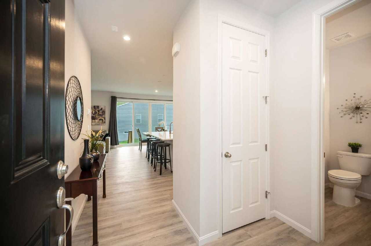 6259 Bobcat Ln - Photo 2 of 50