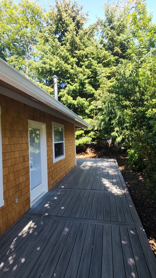 679 N Larch St #NA - Photo 3 of 25