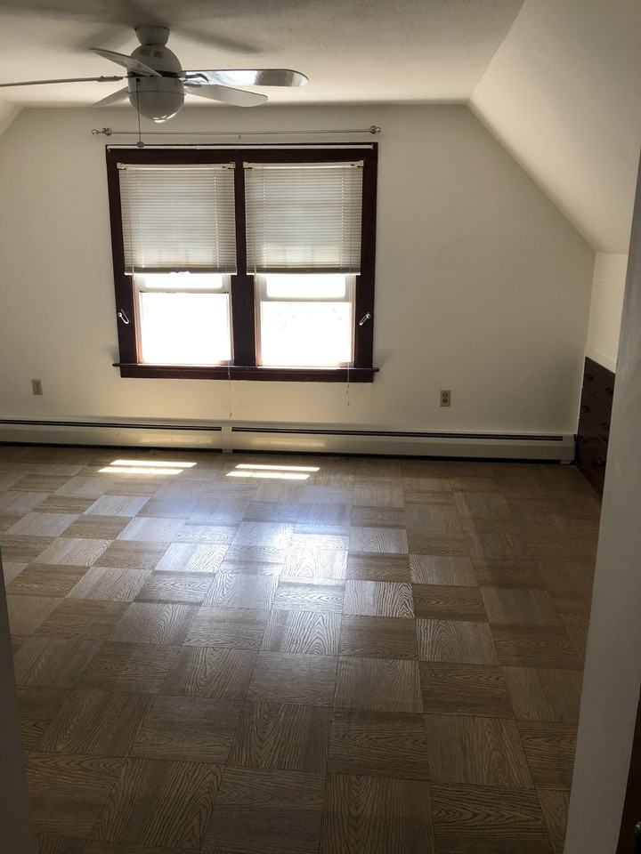 95 N Whittlesey Ave #3 - Photo 5 of 5
