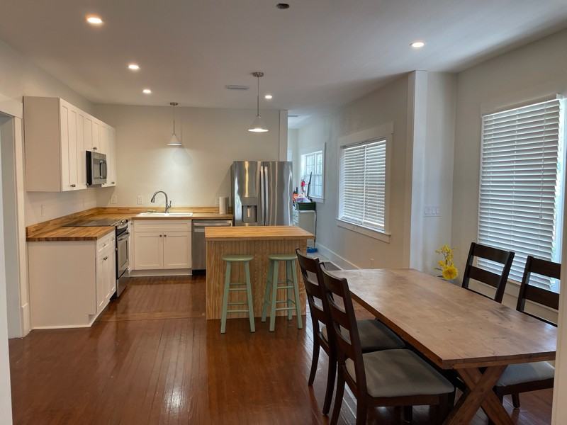 717 21st St W - Photo 7 of 15